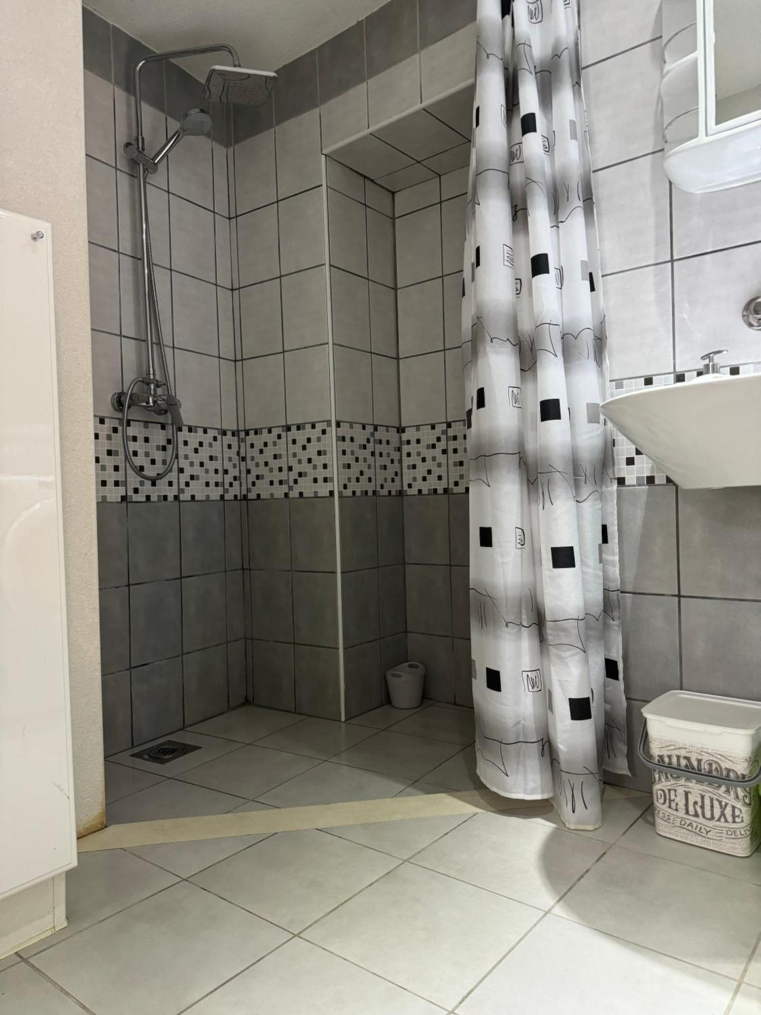 Apartment Tena セニ エクステリア 写真