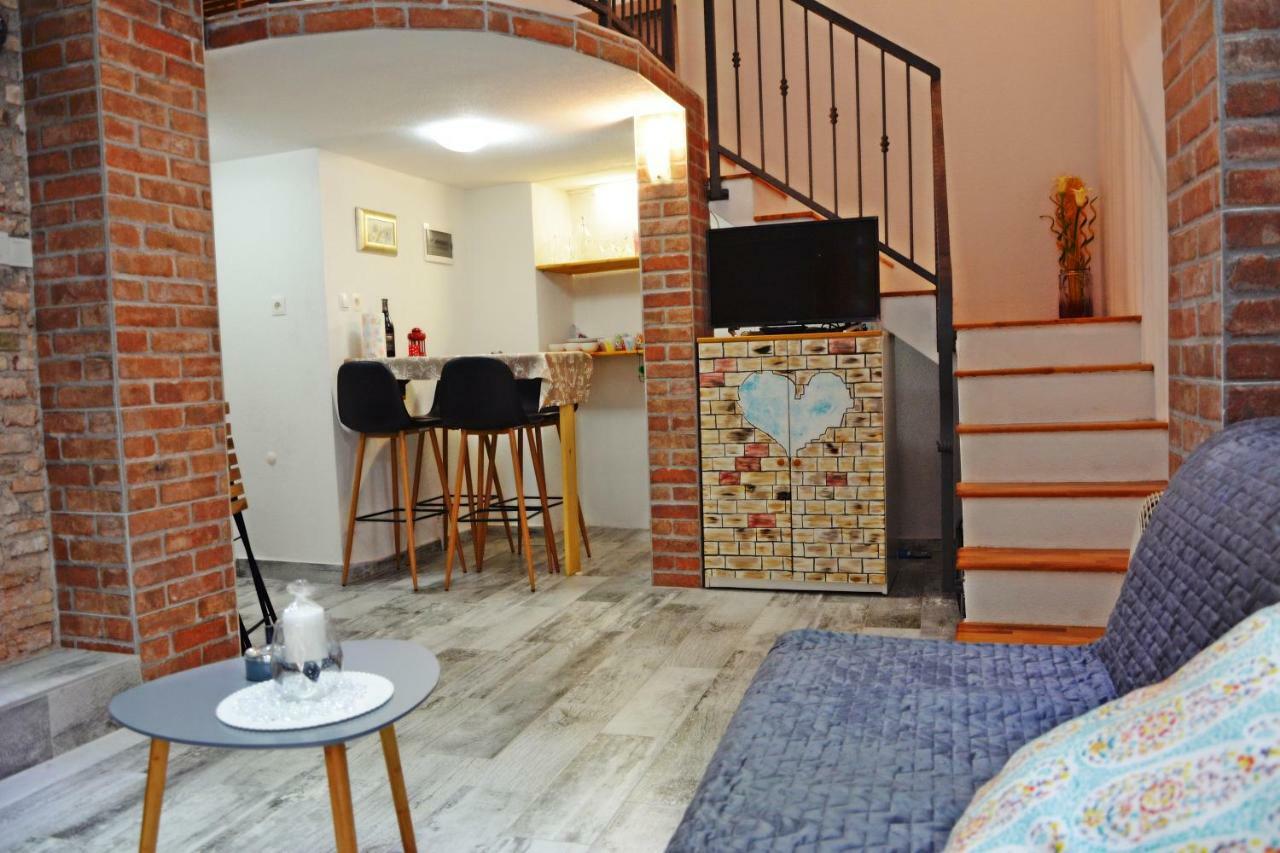 Apartment Tena セニ エクステリア 写真